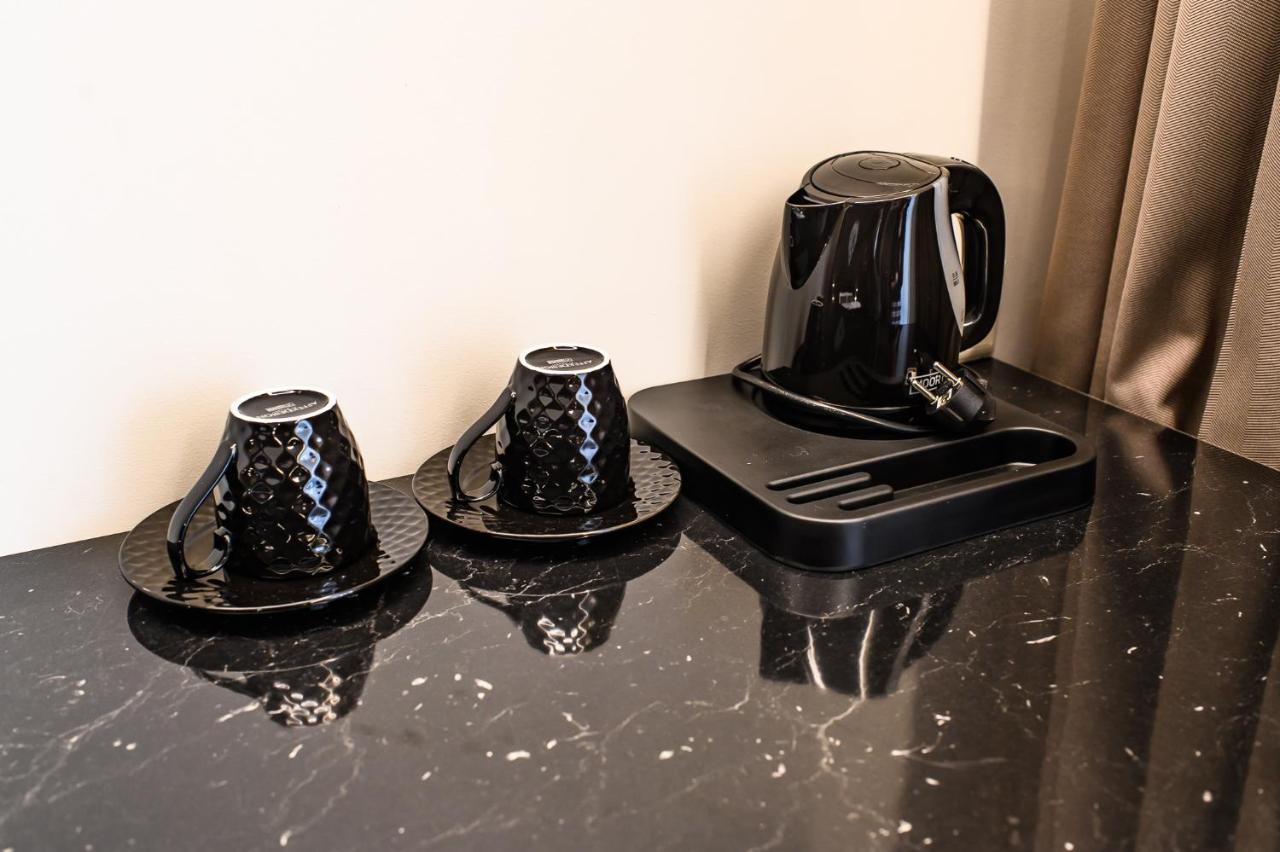 Aparthotel Diamond Sveciu Namai à Kaunas Extérieur photo